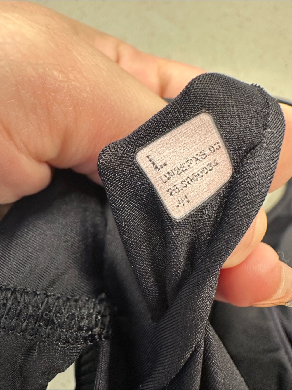 Lululemon Nulux Strappy-Back Sports Bra *Medium Support, B/C Cup - Picture 6 of 6